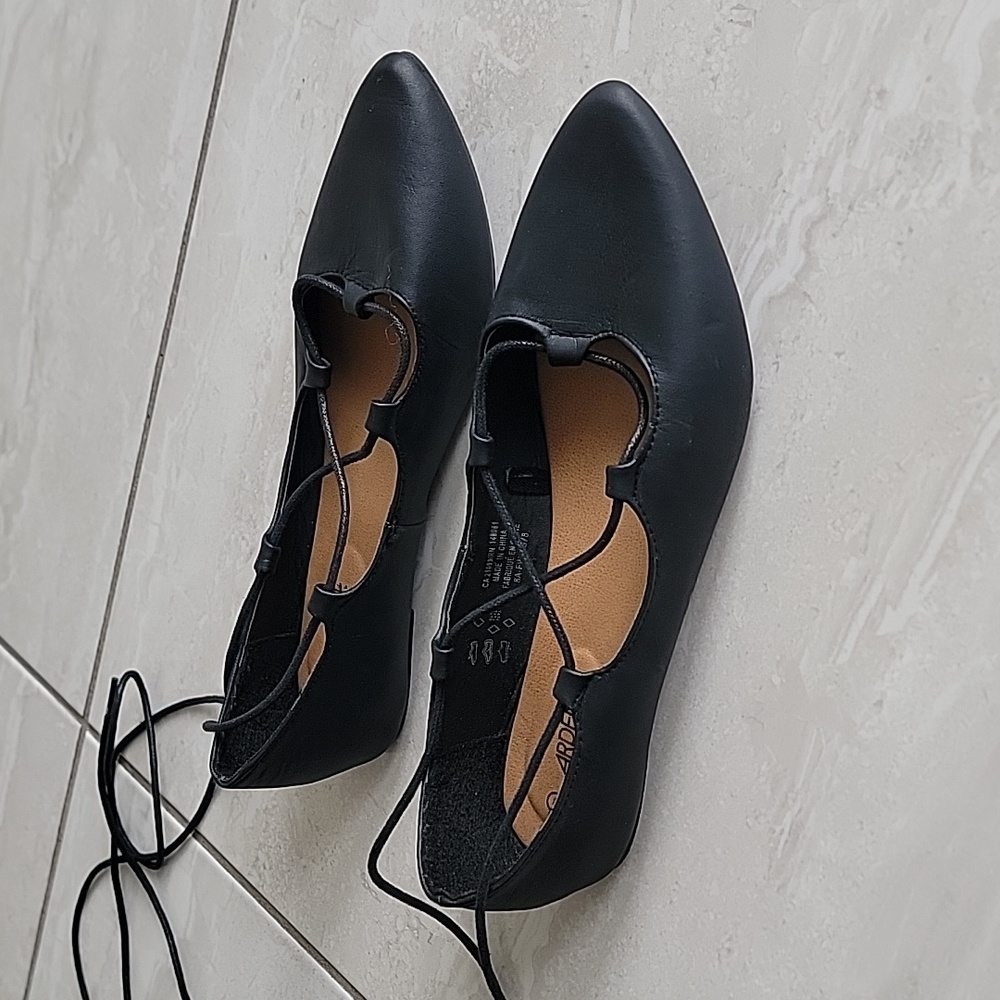 Ardene Lace Up Flats
